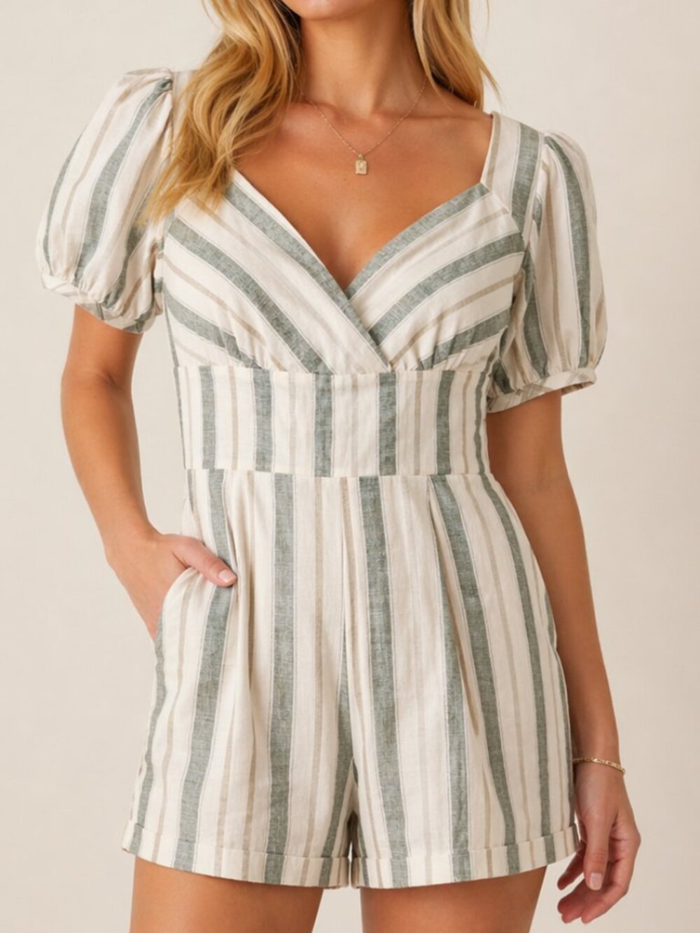 Skylar Rose Puff Sleeve Open Back Green Stripe Romper Size M Linen & Cotton